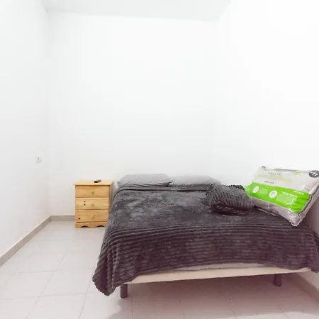 Piso Entreplanta * Vecindario (Gran Canaria)